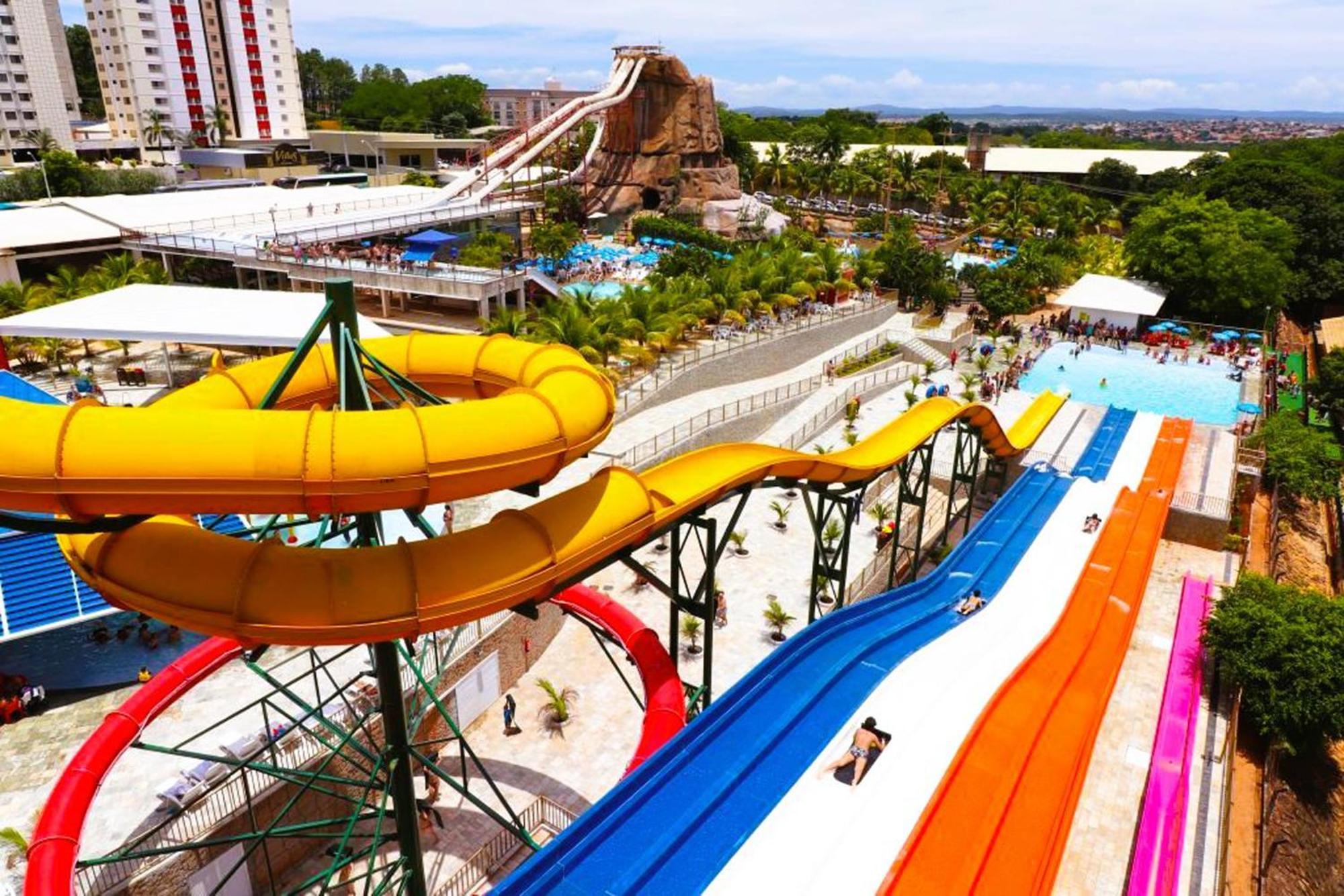 Imperio Romano - Bonus 1 Dia No Acqua Park Vulcao - Caldas Novas Exterior photo