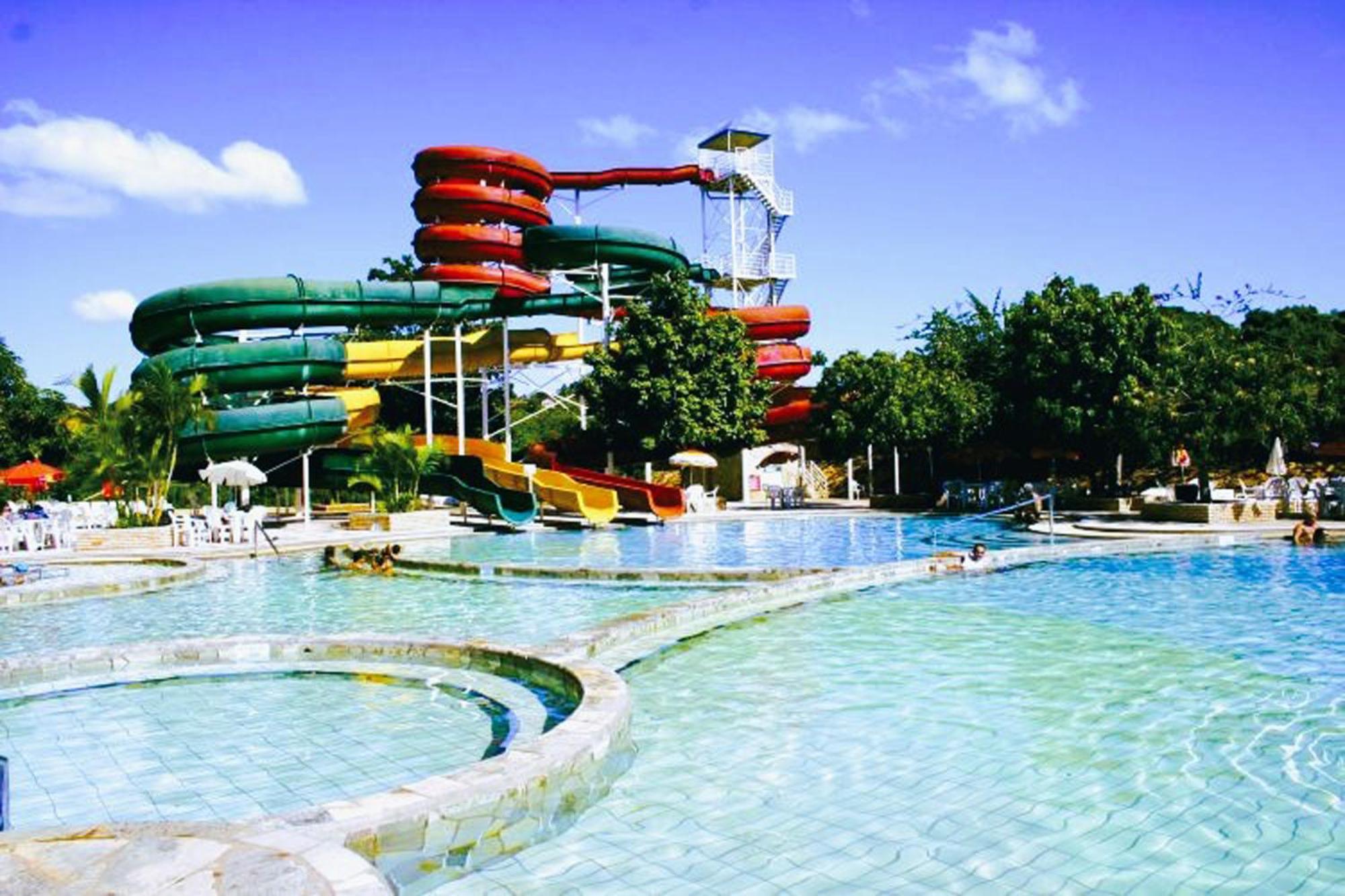 Imperio Romano - Bonus 1 Dia No Acqua Park Vulcao - Caldas Novas Exterior photo